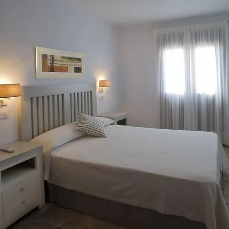 Almadraba Hotel